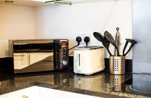 Bright Riverside 2 Bed Haven with Balcony - Modern Comfort in Battersea - Foto 32