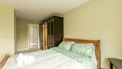 IRO Properties Limited - Foto 4, wardrobe