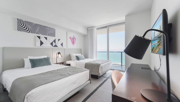 40th-Floor Gem Top Views & Amenities - Foto 2, Habitación