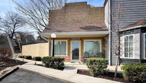 Haven at Hazel~Downtown Bungalow - Foto 2