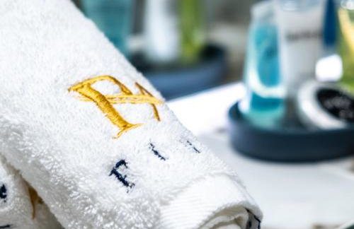 Pluxa Larimar - Spacious Apt with Private Entrance, Workspace & Wi-Fi - Foto 18