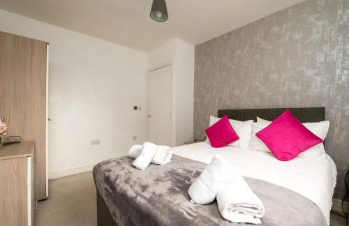 Ideal 2 Bedroom Ground floor Apartment By Jesswood Properties for Contractors & Business, Free Parking and Wifi - Foto 6