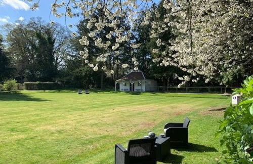 Couples Unique Stay in Bowling Club newly upgraded - Photo 17