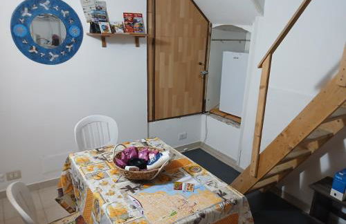 Tri-na-krì-a - Foto 7