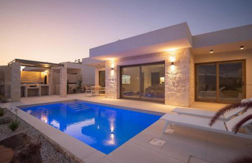 Villas Marathi Dyo, Chania Private Pool Stylish Adults-Only Escape - Foto 4