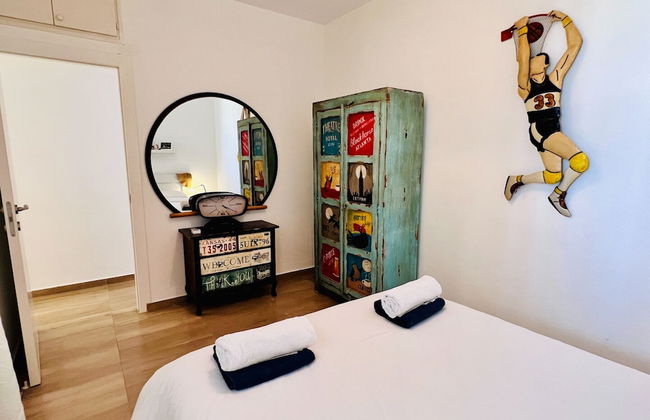 Elegant Apt with Balcony & Sea View by FeelHome - Photo 8