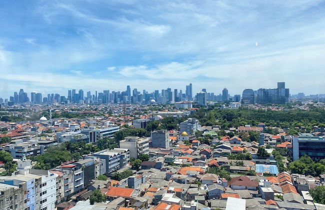 Good And Homey 2Br At Nifarro Park Apartment - Foto 21