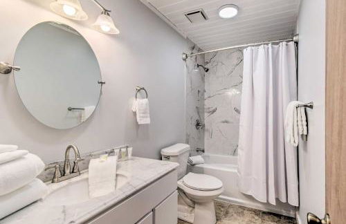 Waterfront Retreat, Near Fishing and Boating! - Foto 21