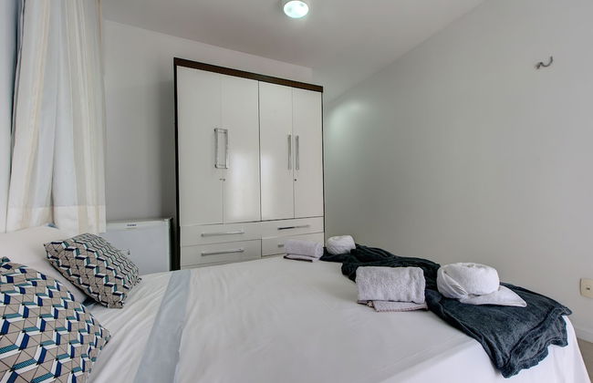 Duplex with Hot Tub near Beach by DM Apartments. - Photo 10