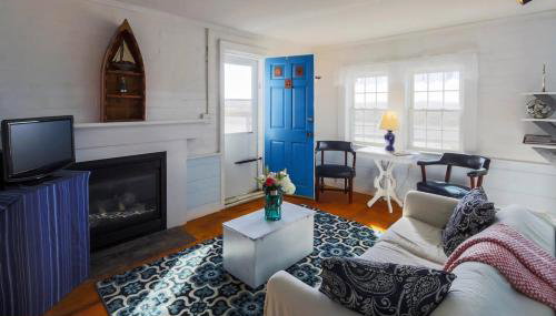 Across from Mayo beach walk to downtown - Foto 5