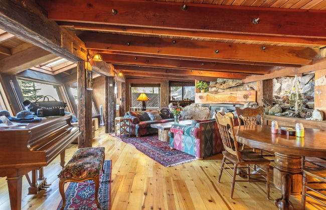 Mt. Jola by Avantstay A 5-minute Walk Away to Palisades and Lifts - Photo 12