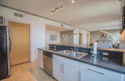 Designer Downtown Condo Suite - Splendid View - Foto 14