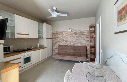 Antonella's center town apartment Valbrona - Foto 26