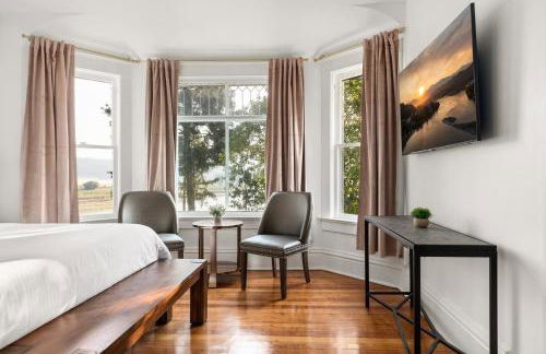 The Historic Bonners Family Home- 4 Bedroom - Panoramic River Views, Casino Nearby - Foto 25