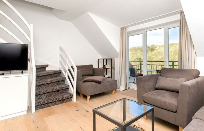 Nice Holiday Home With Terrace - Foto 8