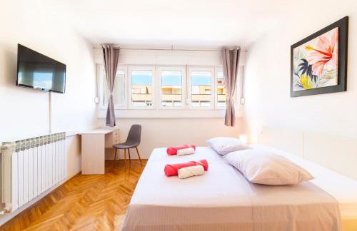 Your Vacation Apartment - Photo 1