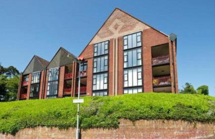 Modern Luxurious Apartment w/ Patio Balcony & View - Foto 2
