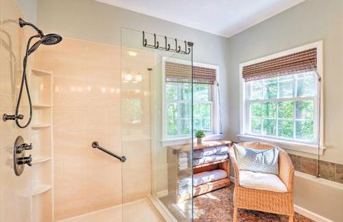 Peaceful Pisgah Mountain Getaway with Hot Tub! - Foto 16