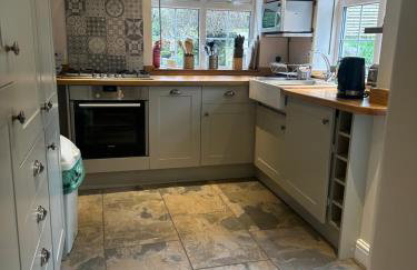 Thatch End Cottage - Photo 6