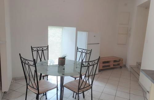 Appartement rez de chaussée avec terrasse et jardin à Tence - Foto 20