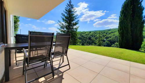 Villa Waldallee - Ferienwohnung (holidayhome) 84qm - Foto 3, Garden, Garden view