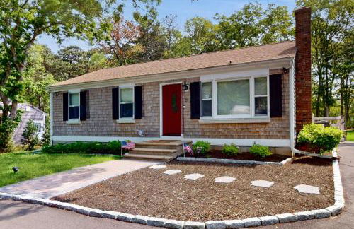 The Harwich House - Photo 2