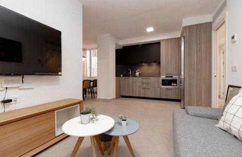 C23 Lovely 4 Bedroom close to Maria Zambrano - Foto 3