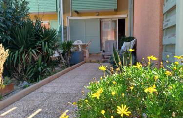 Charmante villa dans village naturiste - Foto 1