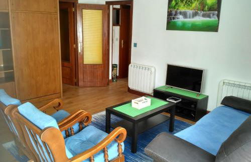 Vivienda uso turistico El Vie - Photo 5