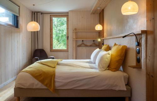 Domaine Les 4 Vents, élégant gîte privé 4 suites vue montagne pour 2 à 8 personnes au cœur de 12 hectares de nature - Foto 3