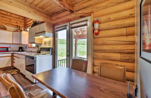 Cabin with Fire Pit, Views and BBQ 18 Mi to Moab! - Foto 8