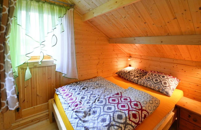 Wooden House by Ostrowieckie Lake With Beach - Photo 9