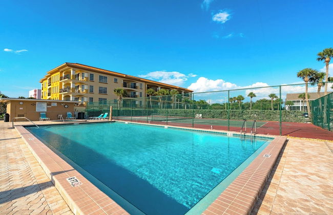 Reflections on the Gulf - Foto 27