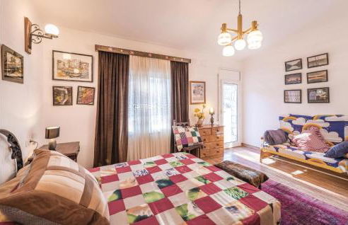 Lovely Home In Vidreres With Kitchen - Foto 22