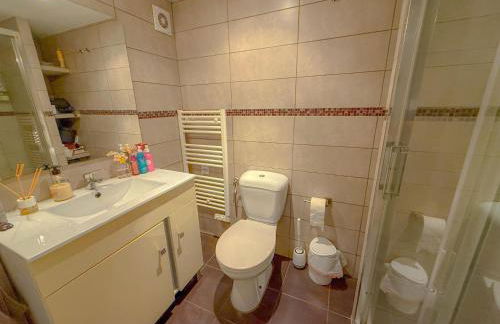 Alpine-Style Villa in Exclusive Sotogrande Alto - Foto 34