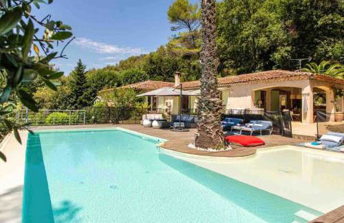 Villa Jean-Pierre. Infinity pool and view in Tourrettes-sur-Loup - Foto 47