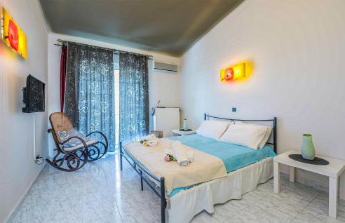 Stunning Home In Lechaio Corinthias - Foto 24