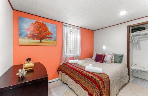 Spacious and Comfy Close to Everything Backyard - Foto 36