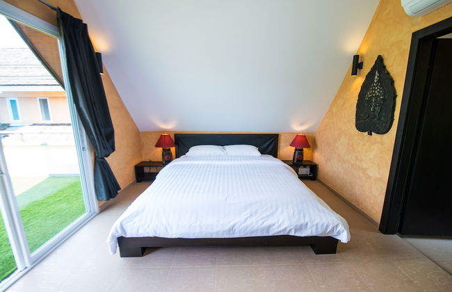 Red Sunset Private Pool Villa - Hotel Managed - Foto 4