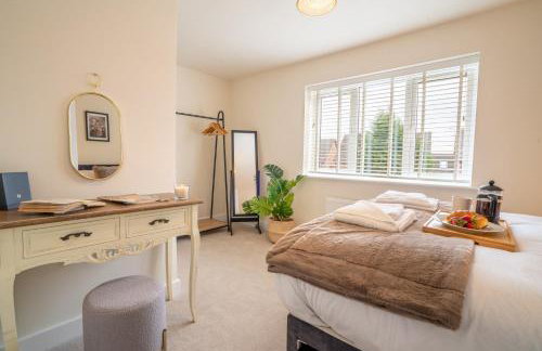 3 Beds with off-street parking for 2 cars, fast Wifi, sleeps 6 - Foto 8