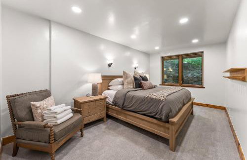 Carpe Montem - Modern, Views, Large Deck, Hot Tub, Private - Foto 20