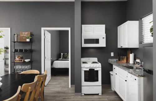 Chic East Nash Condo - Walk to Restaurants Bars and Music - Foto 16