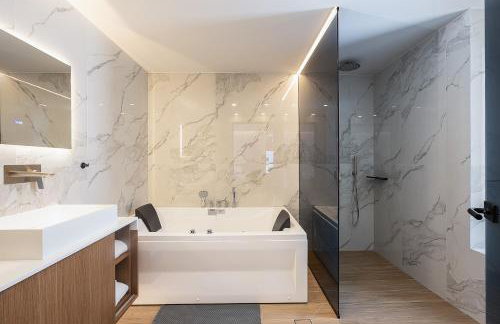 Versante Rousso - Modern Living in Nature's Embrace by etouri - Foto 29