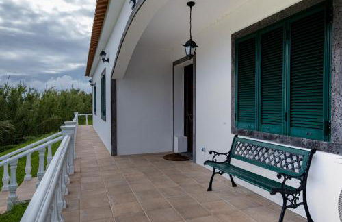 Hydrangea House - Photo 47