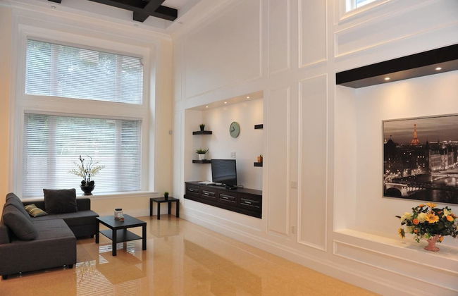 Brand New Luxury House - Photo 10