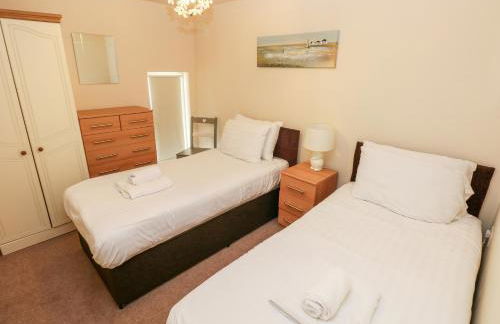 The Old Farm House - Photo 15