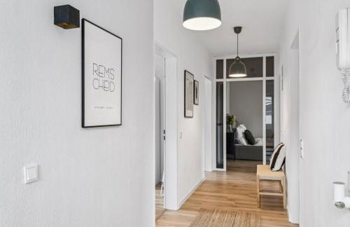 Groß - modern - nah an Köln- Luxuriöse Wohnung für 8 Personen in Remscheid - Foto 22