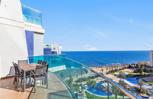 Luxury Penthouse with a Private Jacuzzi! - Foto 13