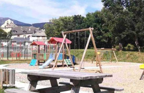 Charmant duplex, 110m2, 7 minutes des pistes, 8 couchages, belle vue sur les montagnes, cheminée - Foto 51