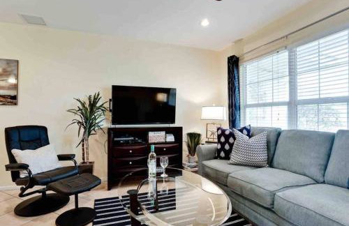 Great shape after Milton -Gorgeous Pool! - os - Photo 12